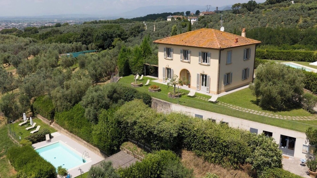 Lamporecchio Villa | Villa Uliveta in Lamporecchio , Toscana