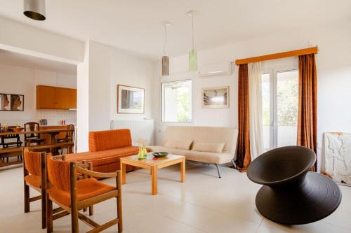 Loutra Villa | Villa Vakirli