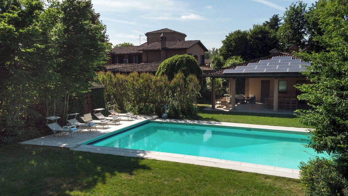 Chero Villa | Villa Valchero 12, Emma Villas