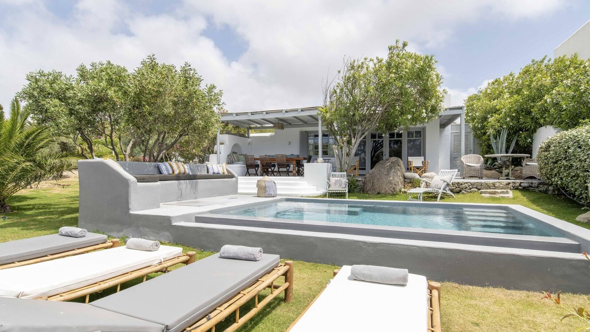 Paraga Villa | Villa Valente in Mykonos with two pools!