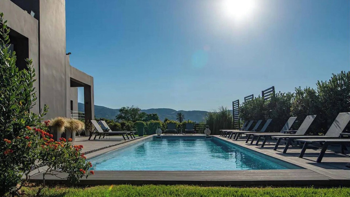 Alikianos Villa | Villa Vega Heated* pool, next to nature!