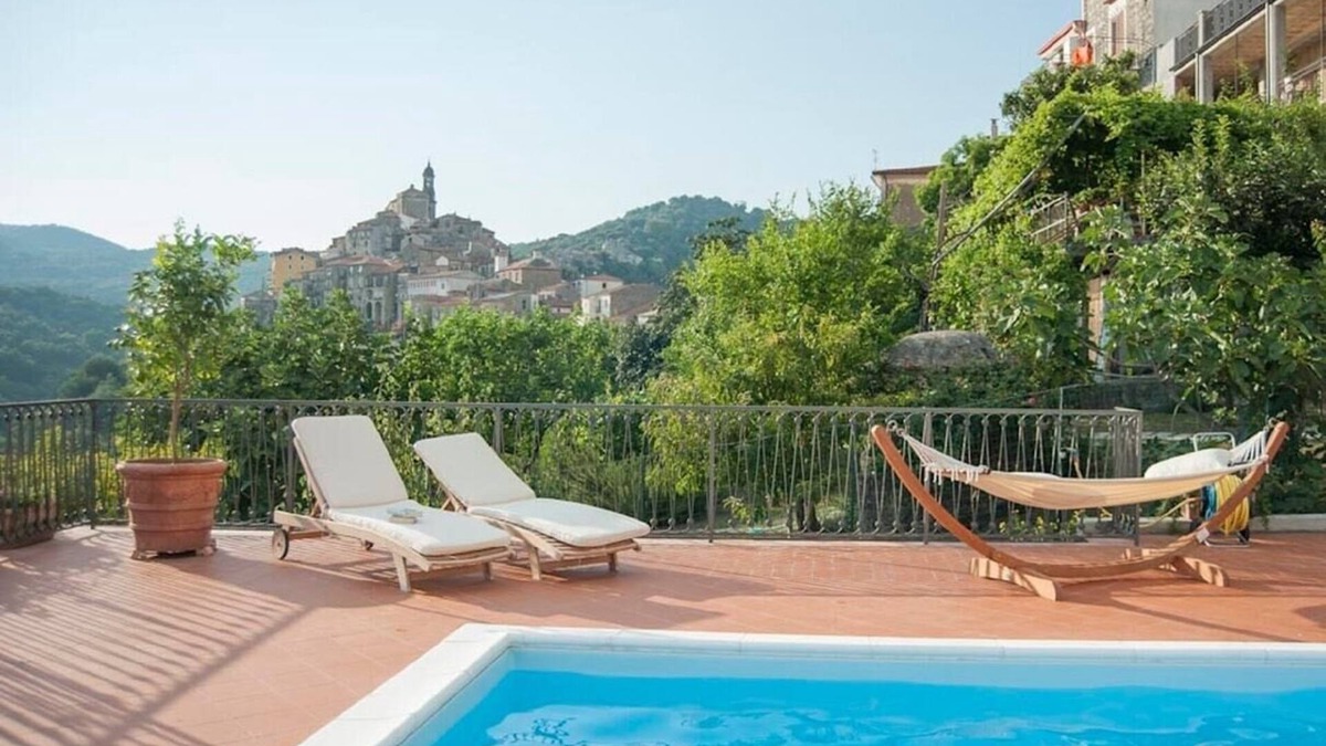 Vibonati Villa | Villa Vibrante - 10 Guests - Independent villa with pool