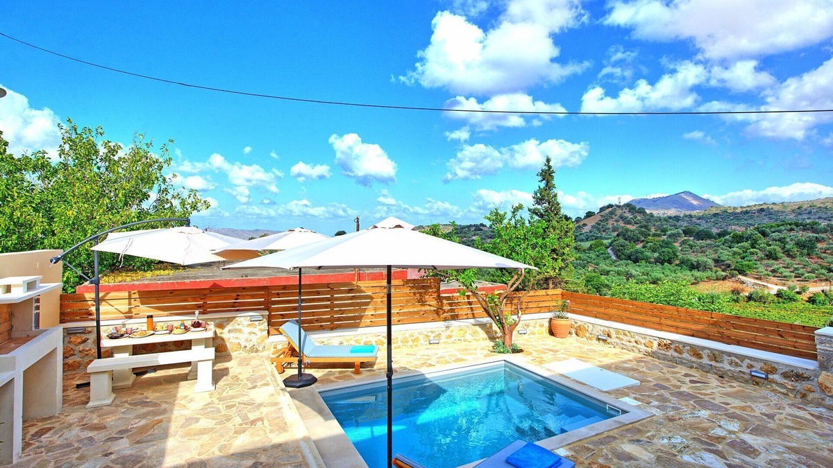Embrosneros Villa | Villa Vicilla – Inland Crete vacation villa with pool, Greece
