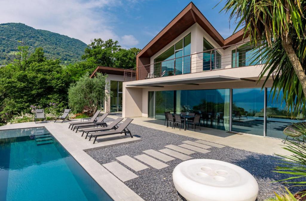 Riva di Solto Villa | Villa Villa Gau' by Interhome