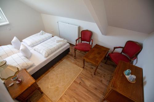 Tomasikovo House | Villa Vintage Room B 107