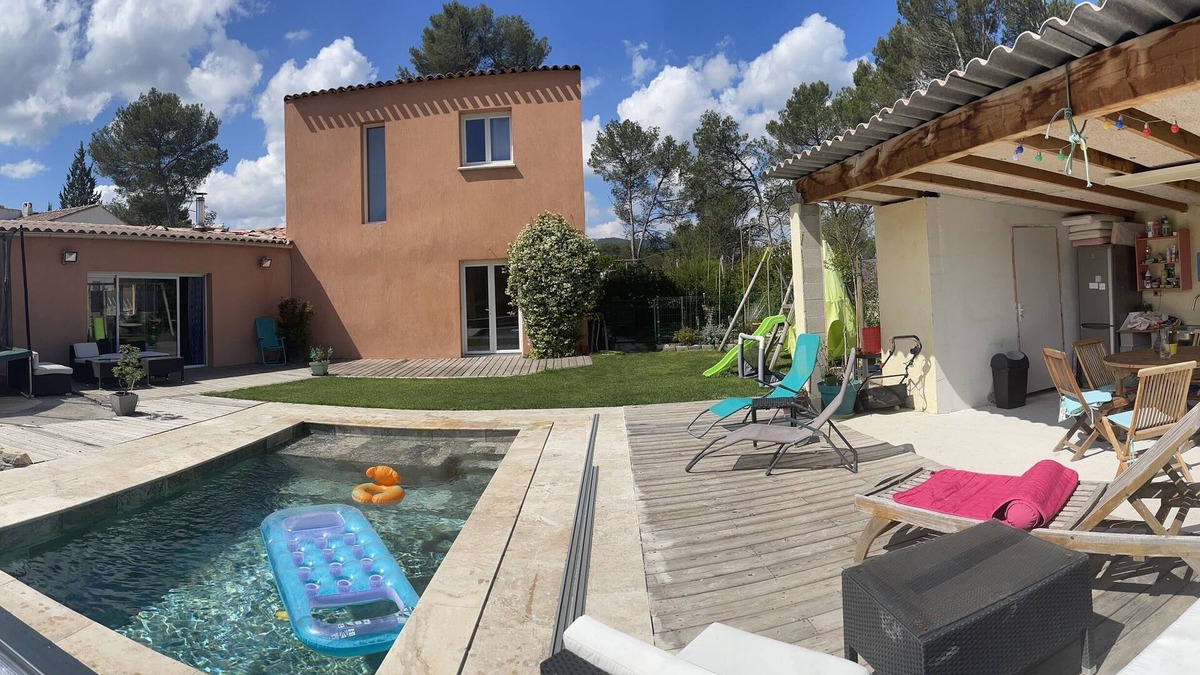 Fuveau Villa | Villa vue Sainte Victoire Entre Aix en Provence et la Ciotat