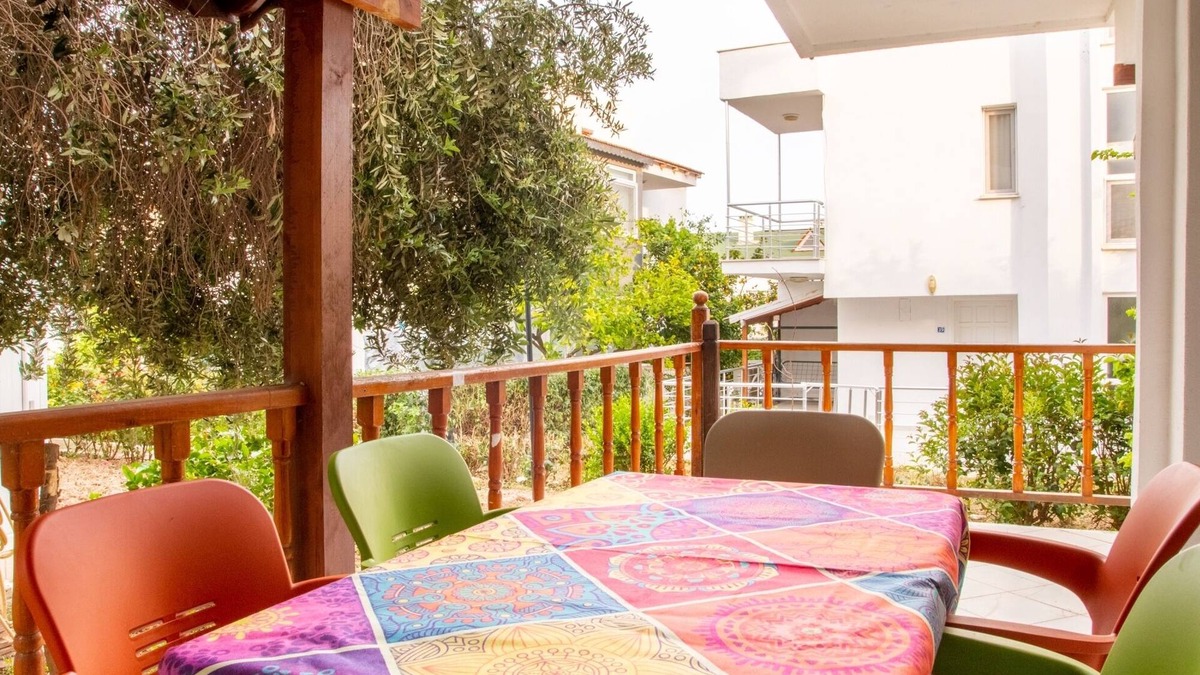 Karaburun Apartment | Villa w Balcony Near Local Beaches in Karaburun