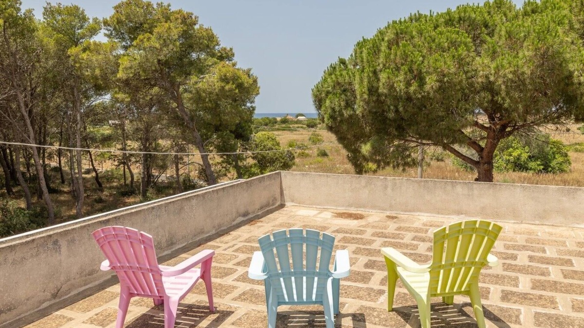 Pizzo Villa | Villa with 4 rooms up to 14 beds by the sea - Gallipoli Lido Pizzo