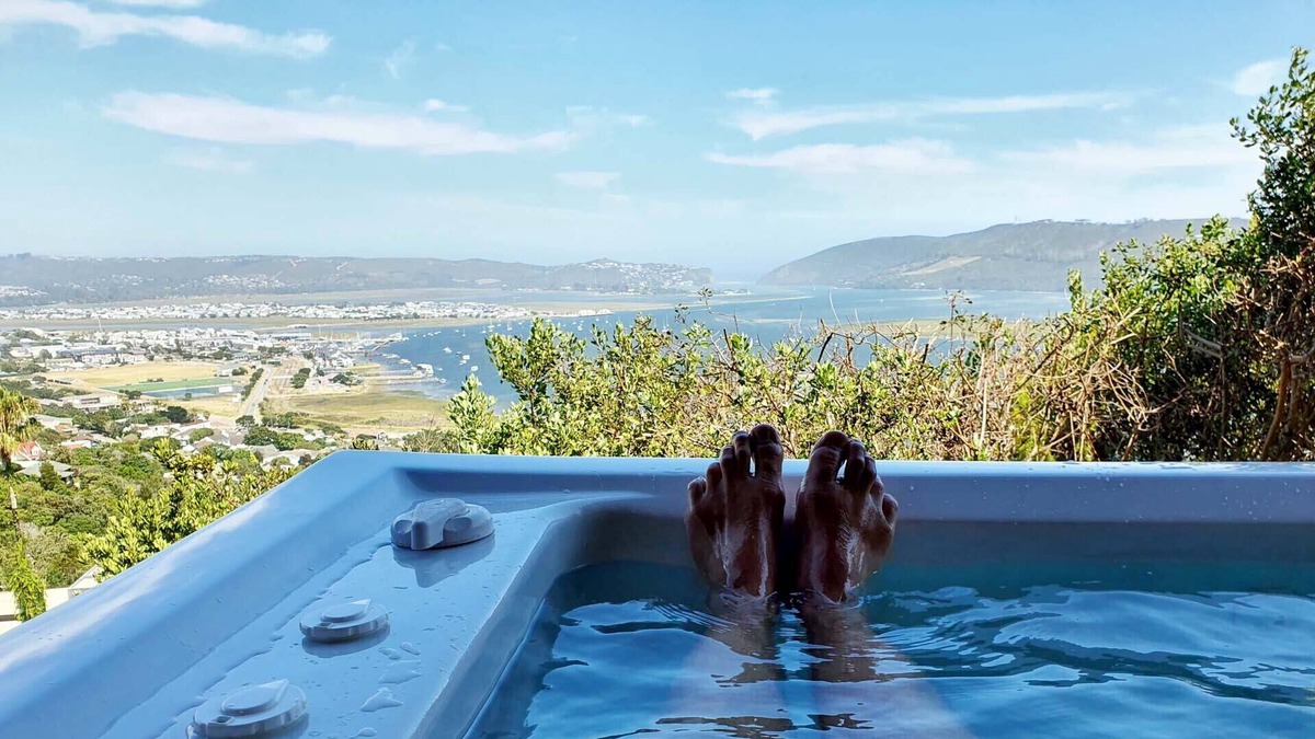 Paradise House | Villa with amazing views and Jacuzzi