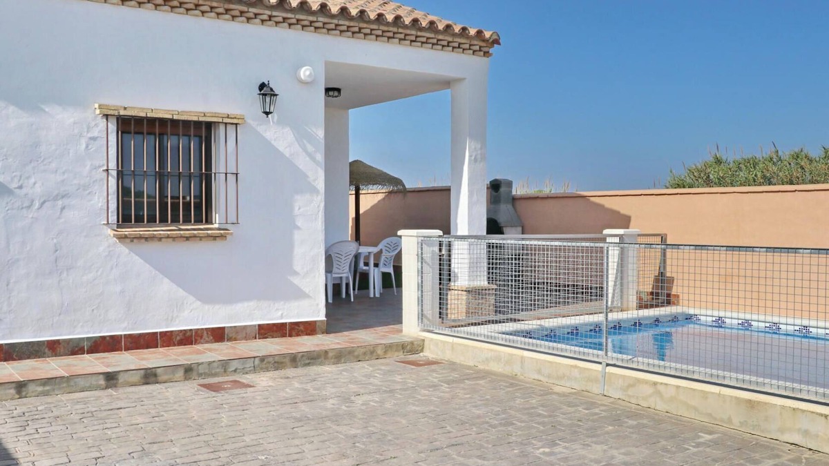 Campano Ski Chalet | Villa with pool near coves of Roche
