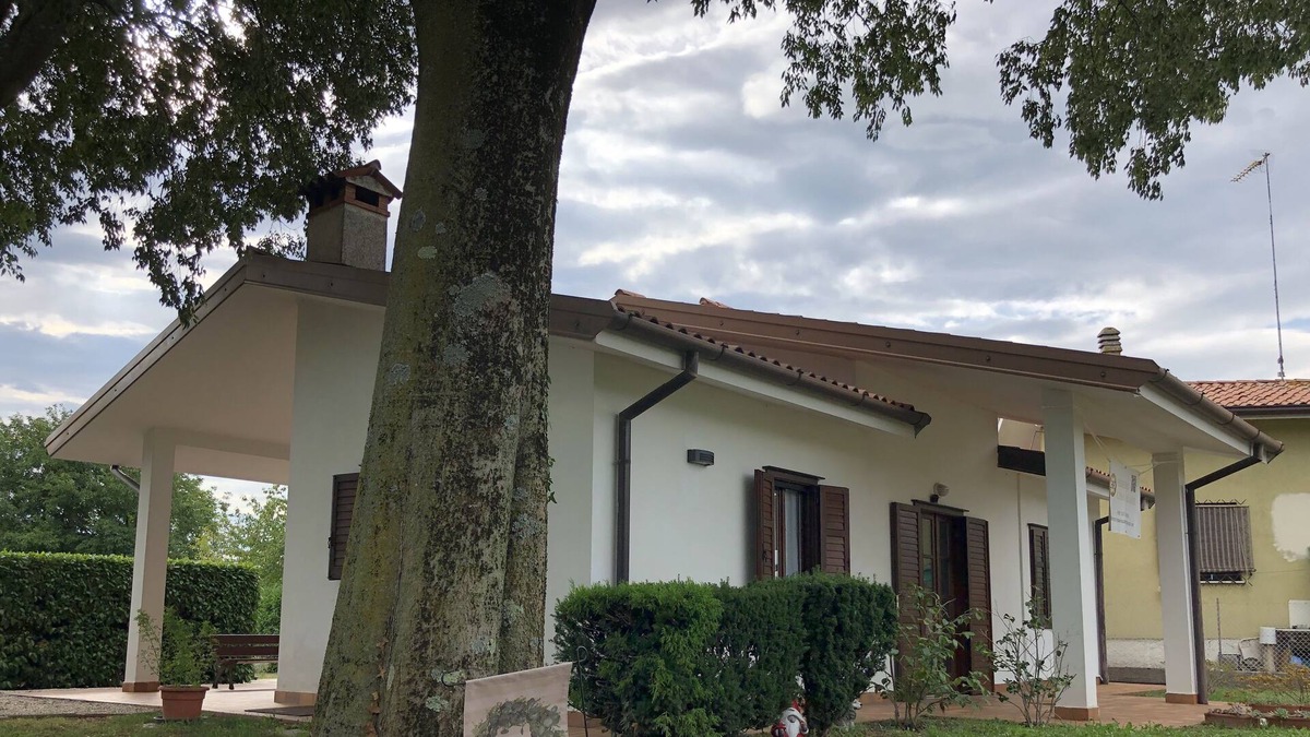 Cormons Villa | Villa with garden and orchard in Cormons