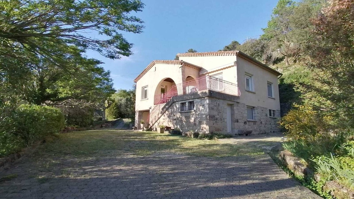 Les Salelles House | Villa with panoramic views