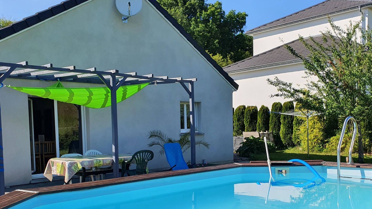 Montfaucon House | Villa with pool 10 people Montfaucon