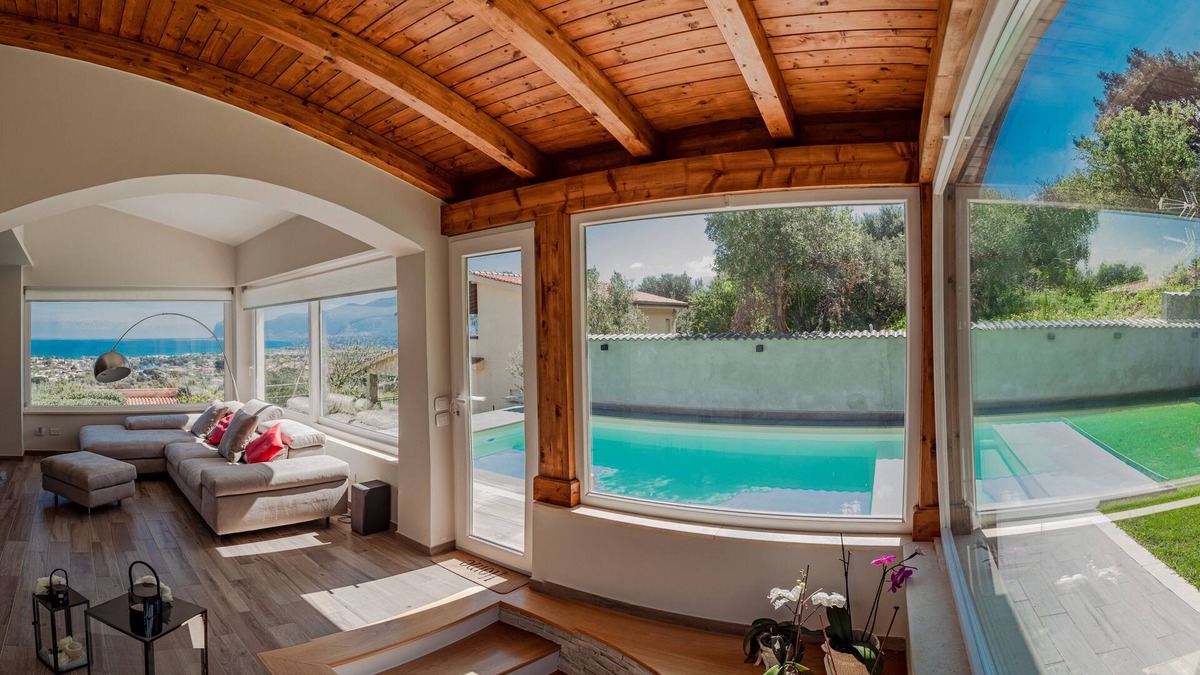 Carini Villa | Villa with pool, 3 km's away from the sea, stunning 180° view on the sea