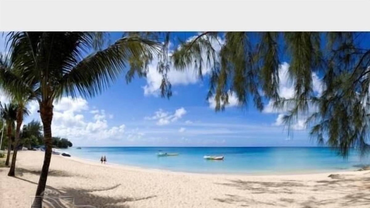 Little Battaleys Villa | Villa with pool on the Barbados Riviera, walking distance to beach, spa and town