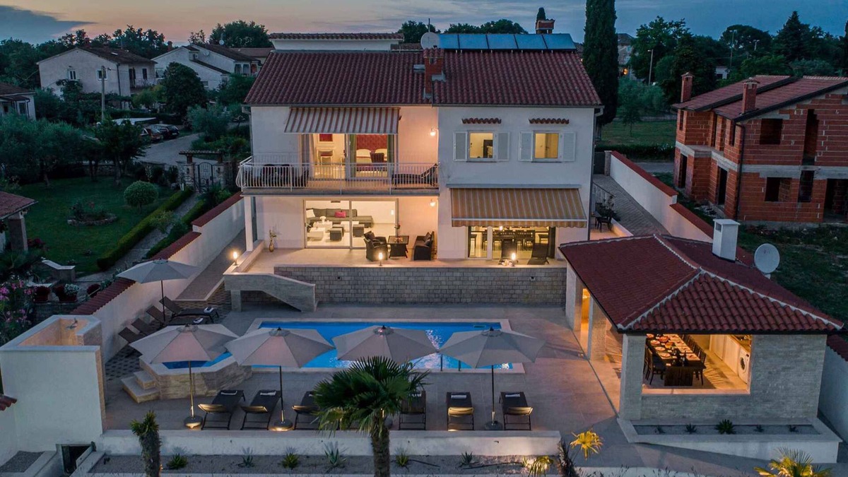Buici Villa | Villa with pool, whirlpool and sauna