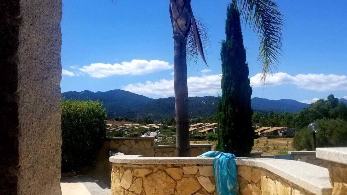 Cala Sinzias Villa | Villa with pool, zen and spacious. Cala Sinzias beach 300 m away.