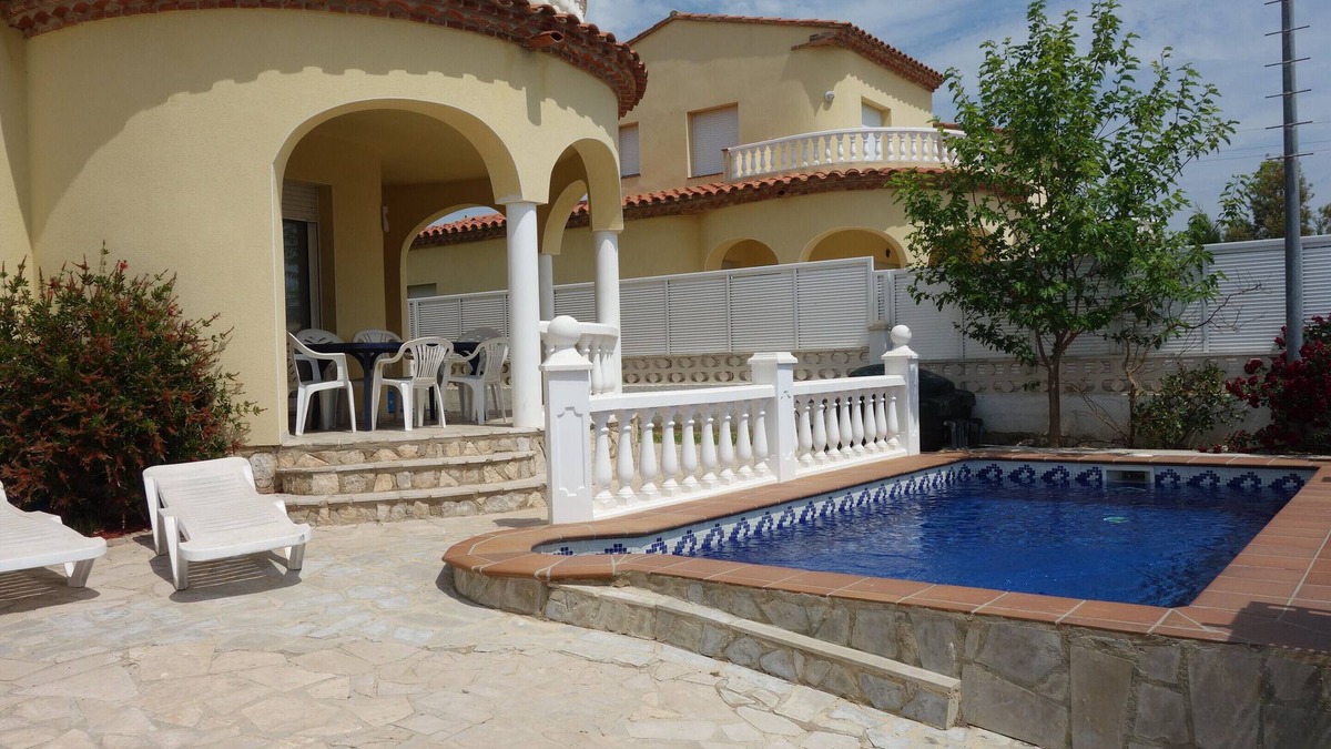 L'Ametlla de Mar Villa | Villa with private pool for 7 people, 4000m from the beach, private pool