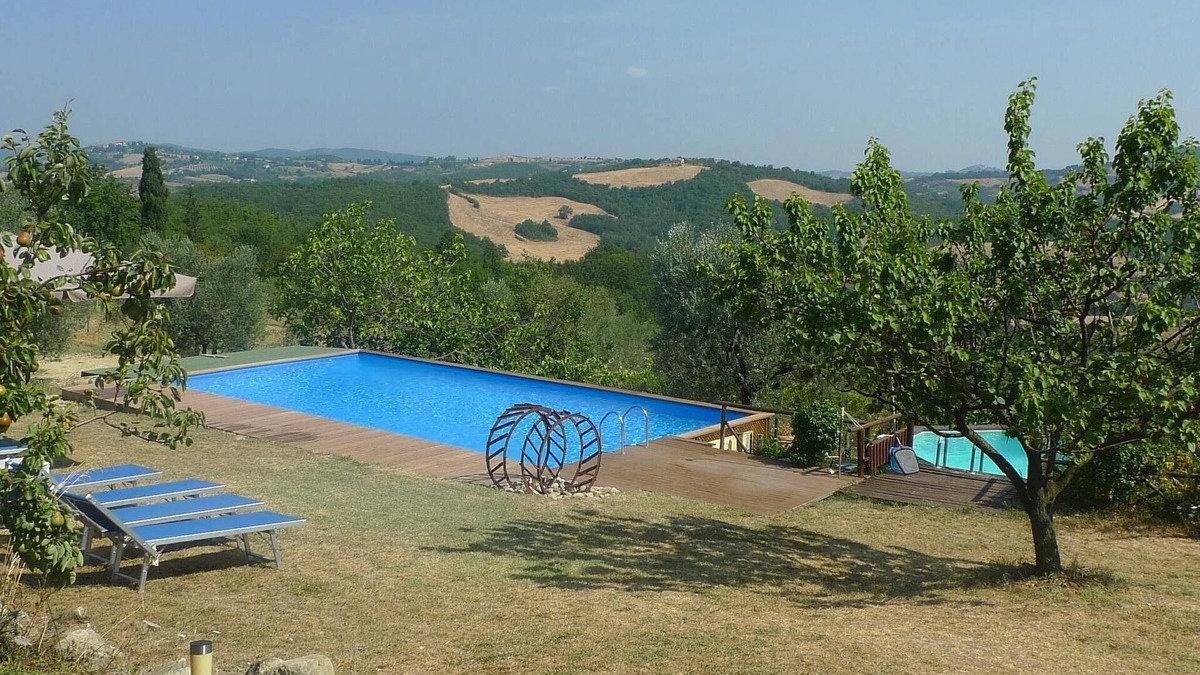 Radicondoli Villa | Villa with private swimming pool in quiet area, private garden, panoramic views