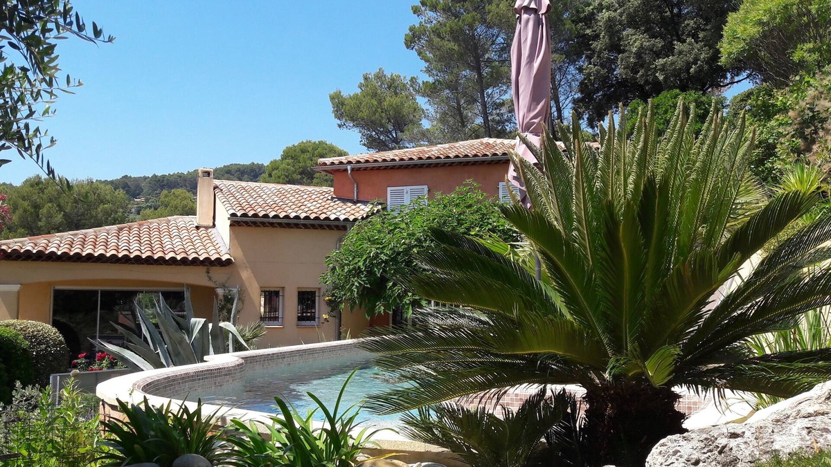 Draguignan Villa | Villa with private pool and garden at the gates of the Verdon, 6 people