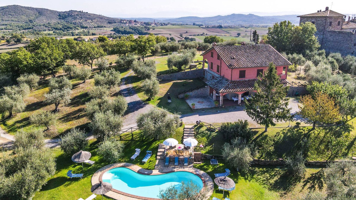 Panicale Villa | Villa with private pool, air conditioning 20km from Trasimeno lake and Perugia