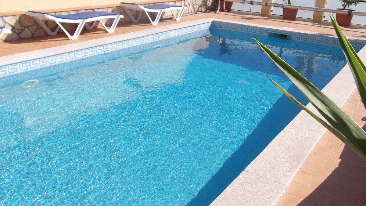 Urbanizacao dos Calicos House | Villa with Private Pool near the Center and the Beach