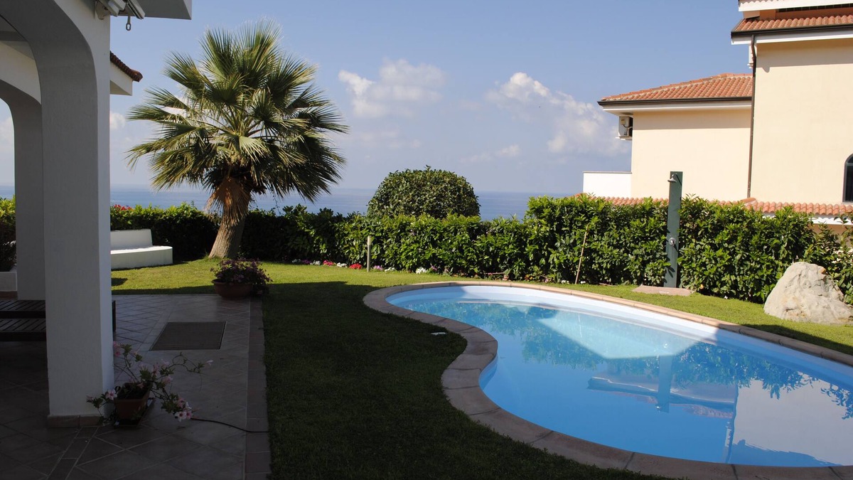 Diamante Villa | Villa with private pool terrace overlooking the sea, village and beach nearby