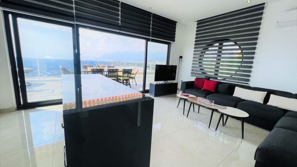 Kargicak Villa | Villa with Private Pool and Terrace in Alanya