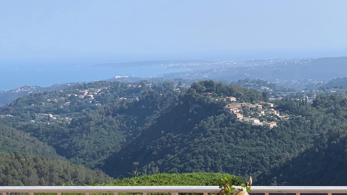 Saint-Jeannet Villa | Villa with Sea and Mountains Panoramic breathtaking views.
