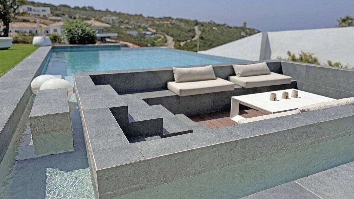 Atlanterra Ski Chalet | Villa with spectacular sea views, with private pool and spa.Free Wifi.