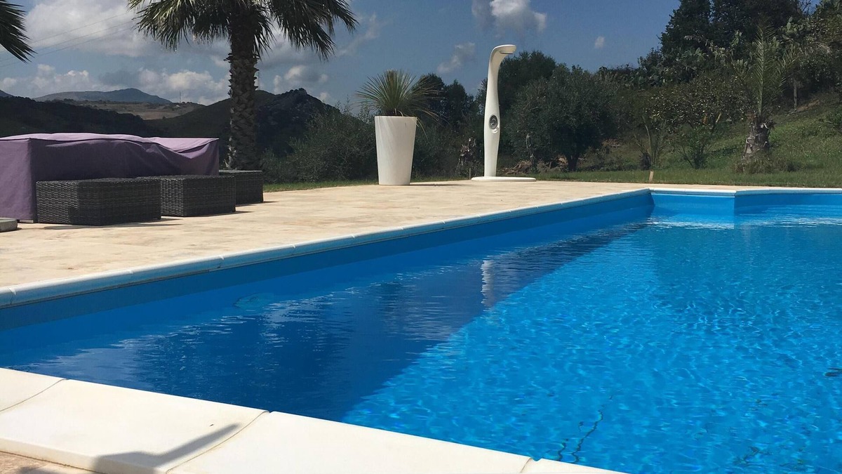 Caltavuturo House | Villa with swimming pool in the picturesque Madonie mountains of Sicily