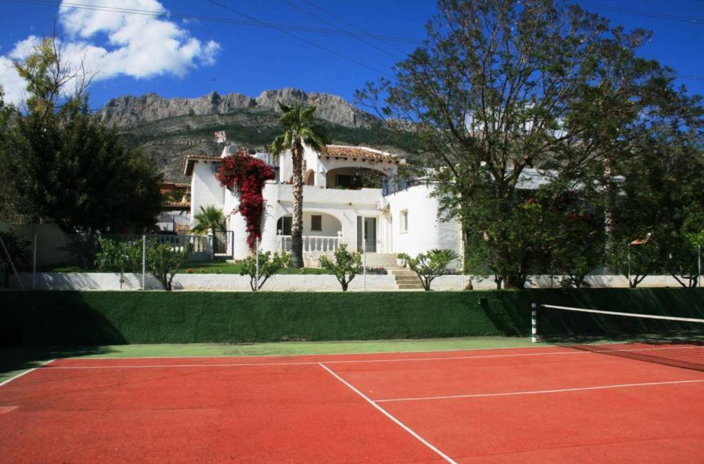 Altea la Vella Villa | Villa with tennis court