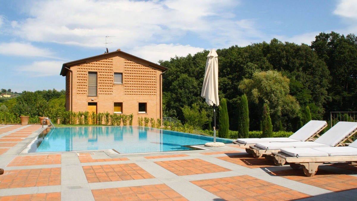 Montecarlo Villa | Villa with WIFI, private pool, TV, patio, pets allowed, panoramic view, parking, close to Lucca