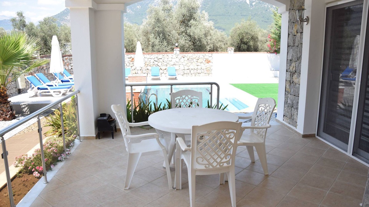 Yesiluzumlu Villa | Villa Xclusive by Turkish Lettings