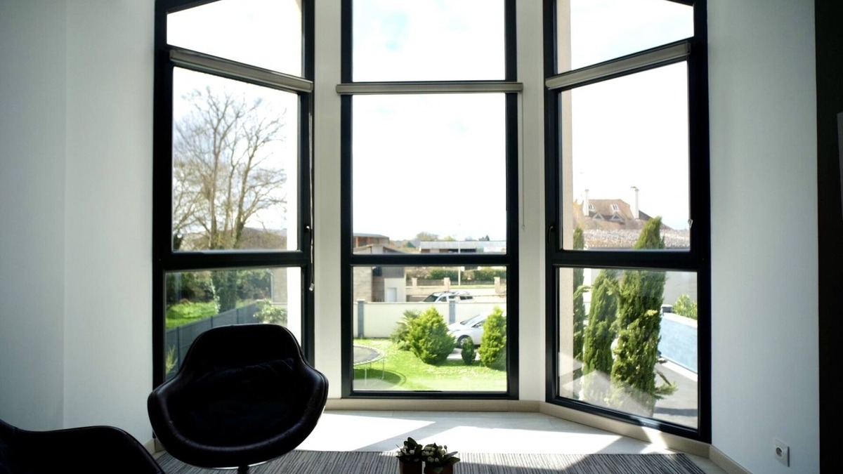 Demouville Villa | Villa Zara