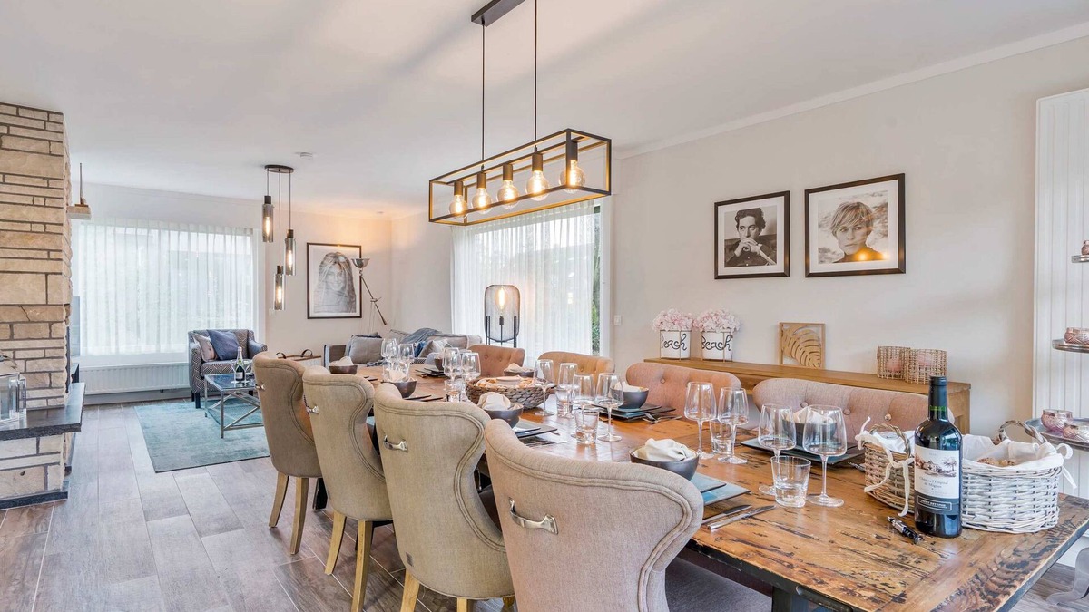 Westende House | Villa Zee en Zand-bungalow with garden and parking