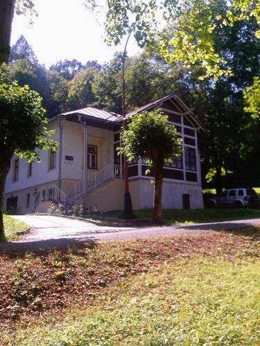 Bardejovske Kupele House | Villa Zora