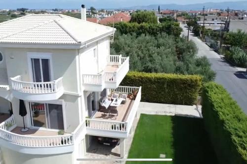 Velon Villa | Villa Zose' luz