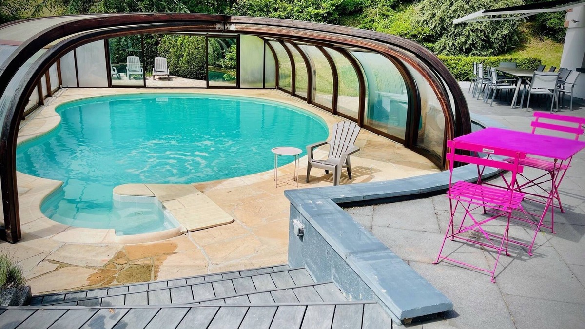 Saint-Die Villa | Villa250m SWIMMING POOL chauffée❄️SPA❄️sauna❄️babyfoot❄️Kota-grill