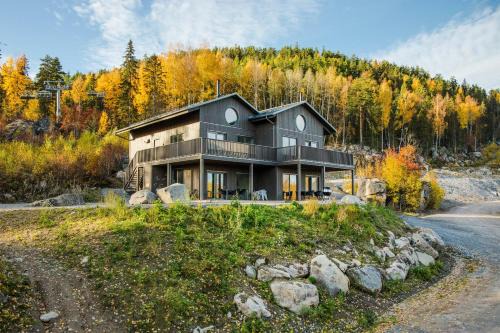Jarvso Apartment | Villabranten! Ski In - Ski Out, Bike In - Bike Out