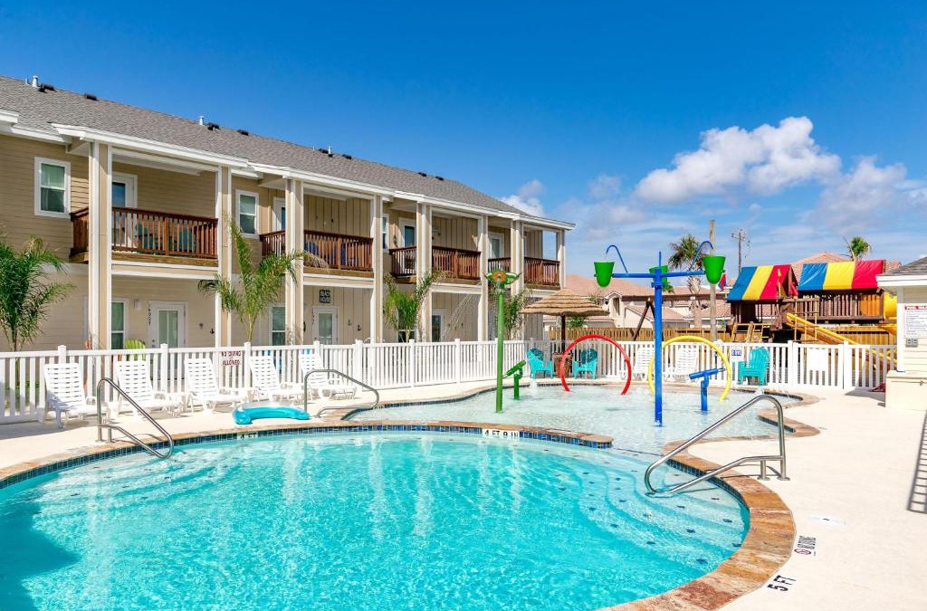 Corpus Christi Villa | Village by the Beach I919K