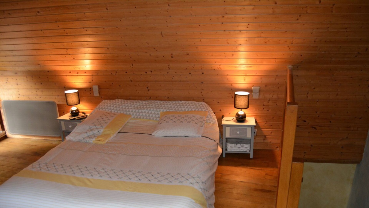 Estaing House | Village heart studio