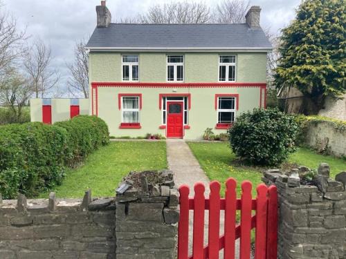 Banna House | Village House, Finuge, County Kerry