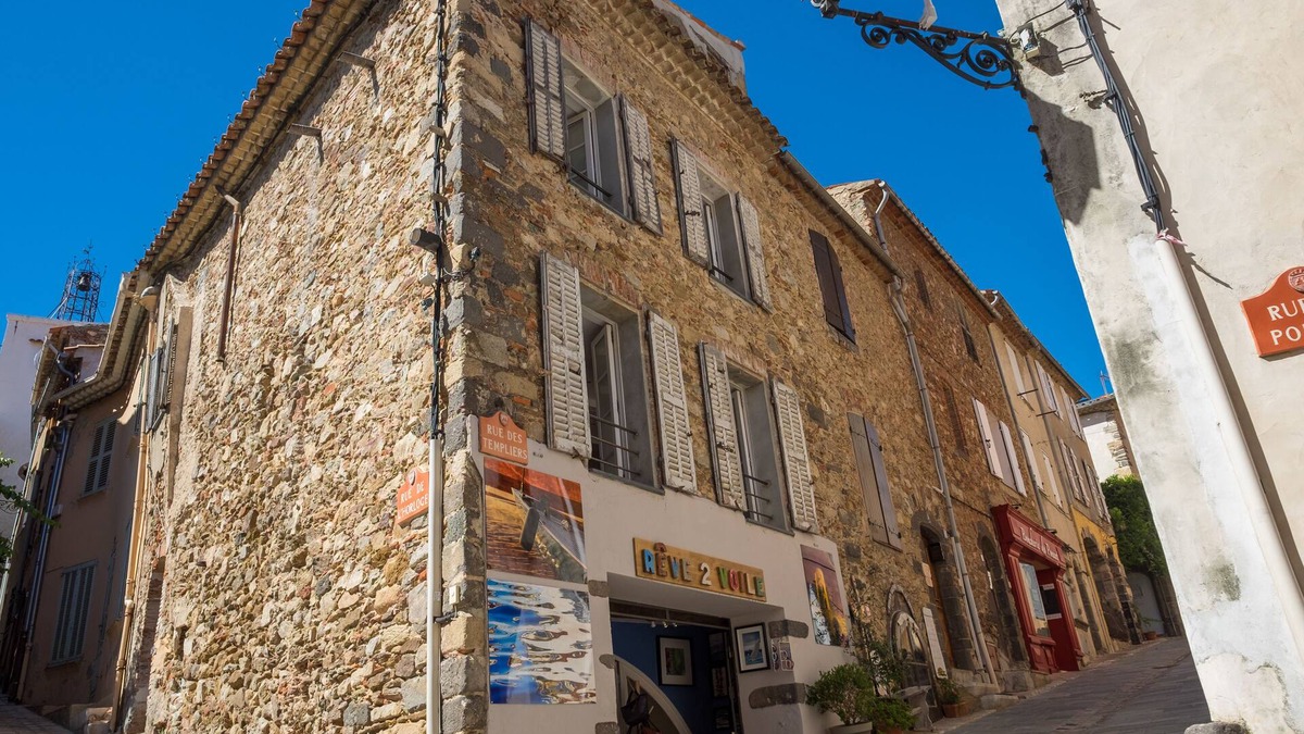 Grimaud House | Village house - historic center of Grimaud