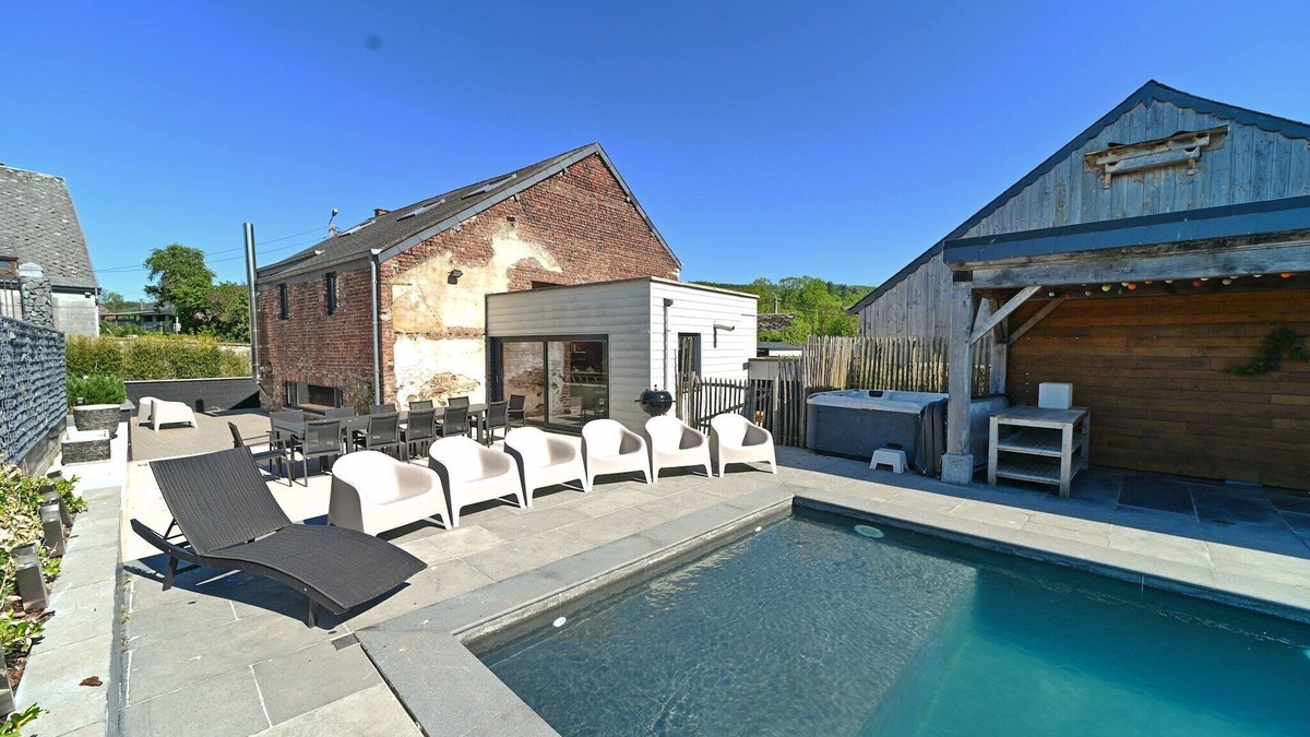 Nassogne House | Village House in Ambly with Outdoor Pool