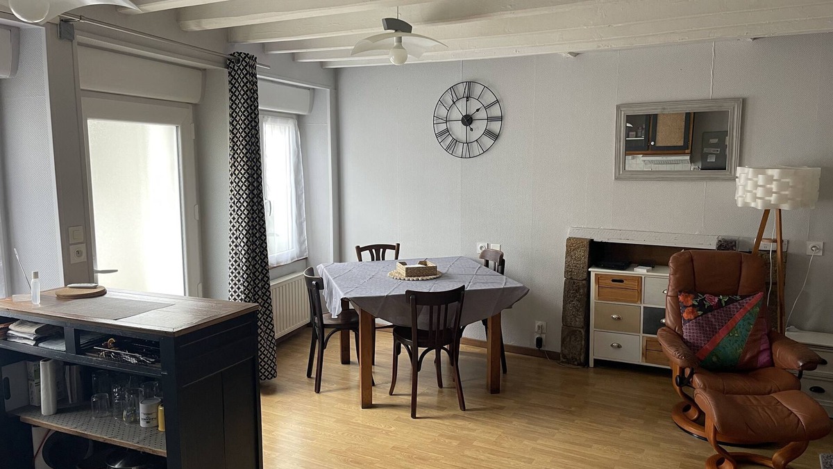 Pleucadeuc House | Village house without garden in the center of Pleucadeuc in the Morbihan