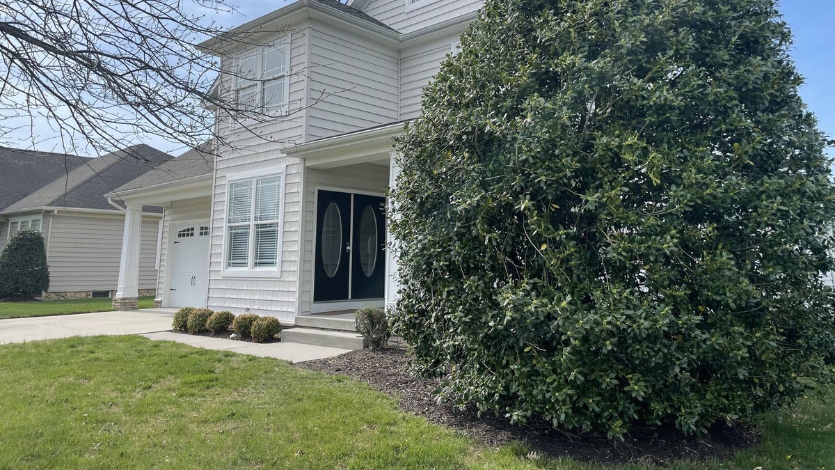 Villages of Five Points House | Village of Five Points, East of Rt 1! Pickle ball, Pool, tennis and steps to the Georgetown-Lewes bike/walking trail!