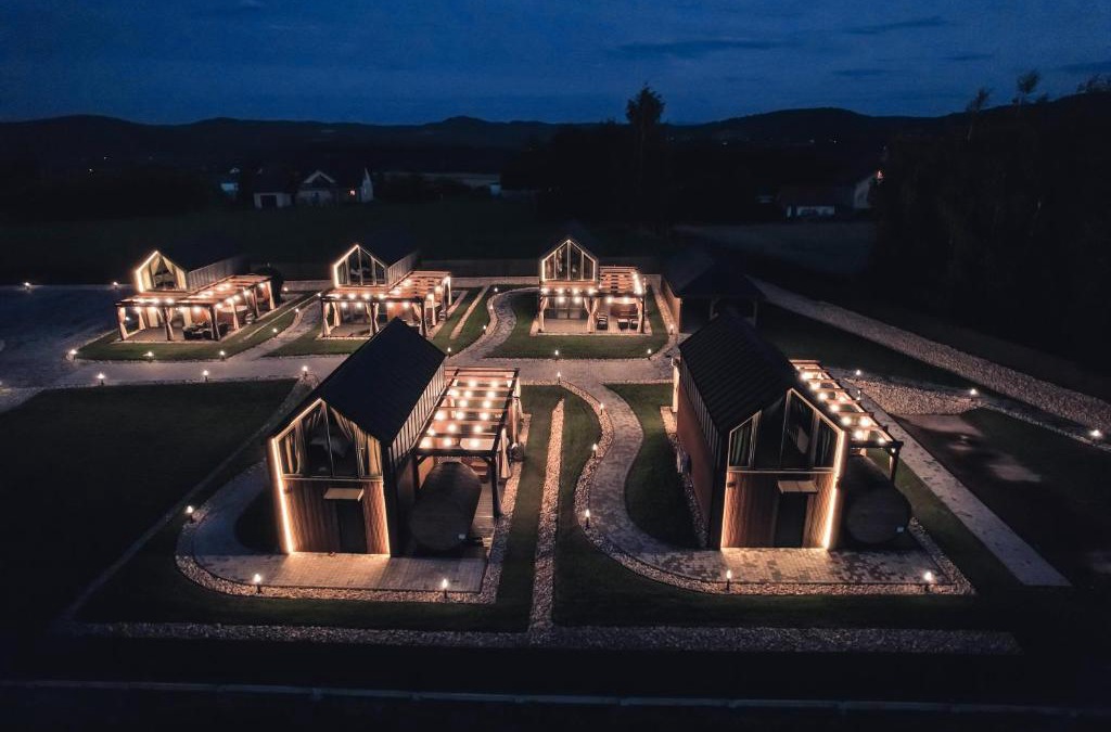 Czchow House | VILLAGE RESORT Sauna & Jacuzzi & Netflix
