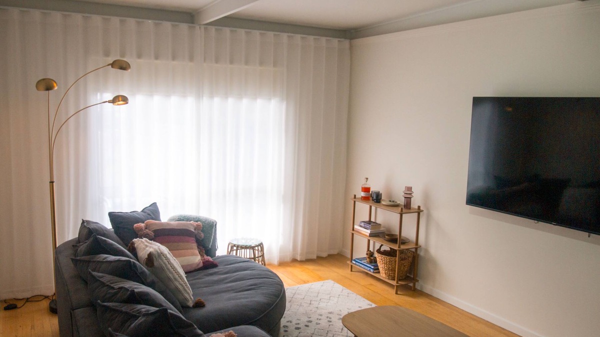 Metung House | Village Retreat, Metung - Cosy Fireplace for Winter!