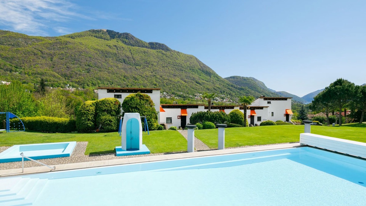Capriasca Apartment | Villaggio Sureggio A2 mit TicinoTicket by Interhome